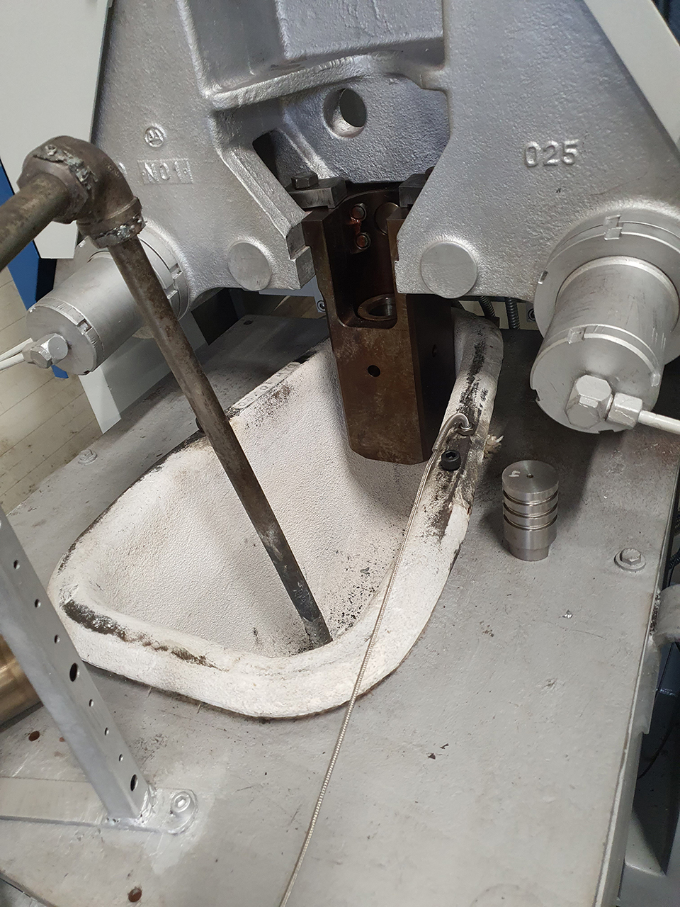 overhaul-retrofit-Frech-DAW-20-S-hot-chamber-die-casting-machine-p9 Renovering av Frech DAW 20 pressgjutningsmaskin med varm kammare