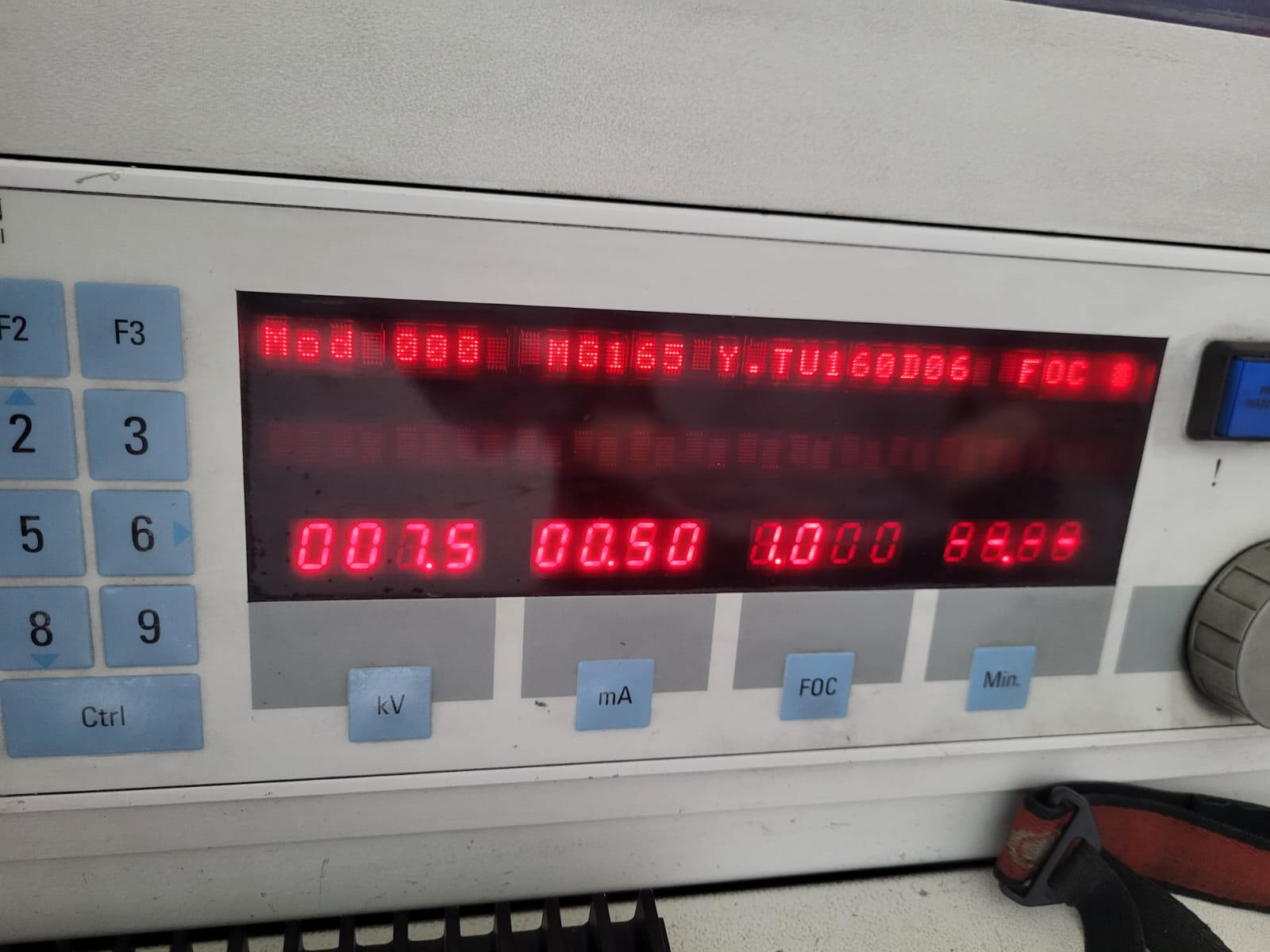 Yxlon MU 2000 röntgenmaskin ZU2253, begagnad Yxlon MU 2000 röntgenmaskin ZU2253, begagnad