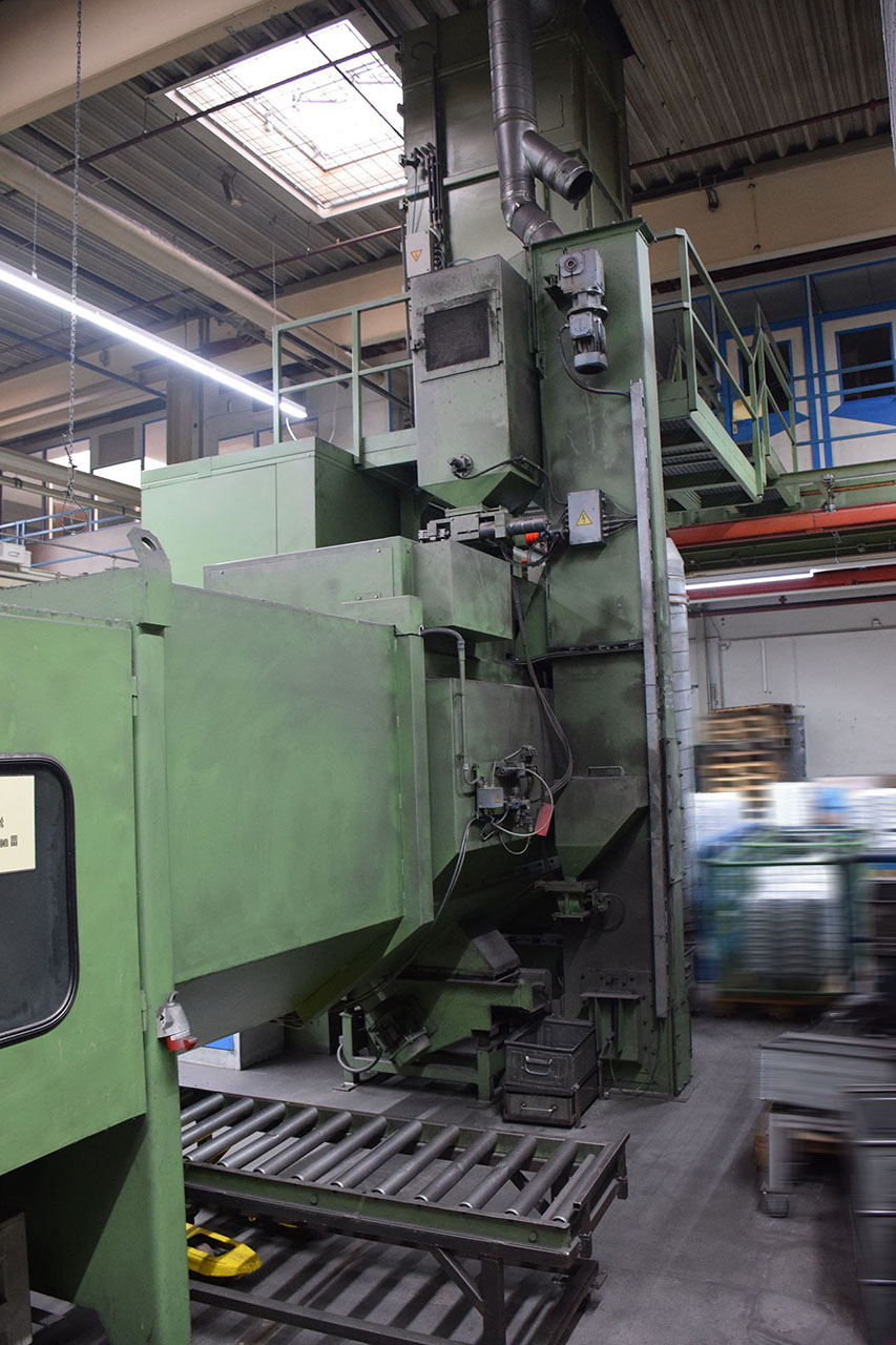 Walther-Trowal-THM-4002E-continuous-shot-blasting-machine-SA2125-p4 Walther Trowal THM 400/2E kontinuerlig sprängmaskin SA2125, begagnad