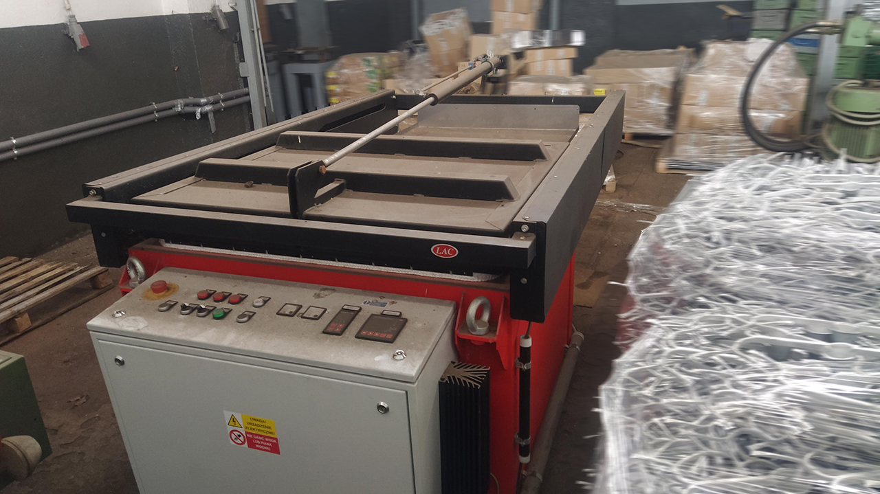 Lac-KNCV-27065-vertical-chamber-furnace-p7 Lac KNC/V 270/65 vertikal kammarugn O1725, begagnad