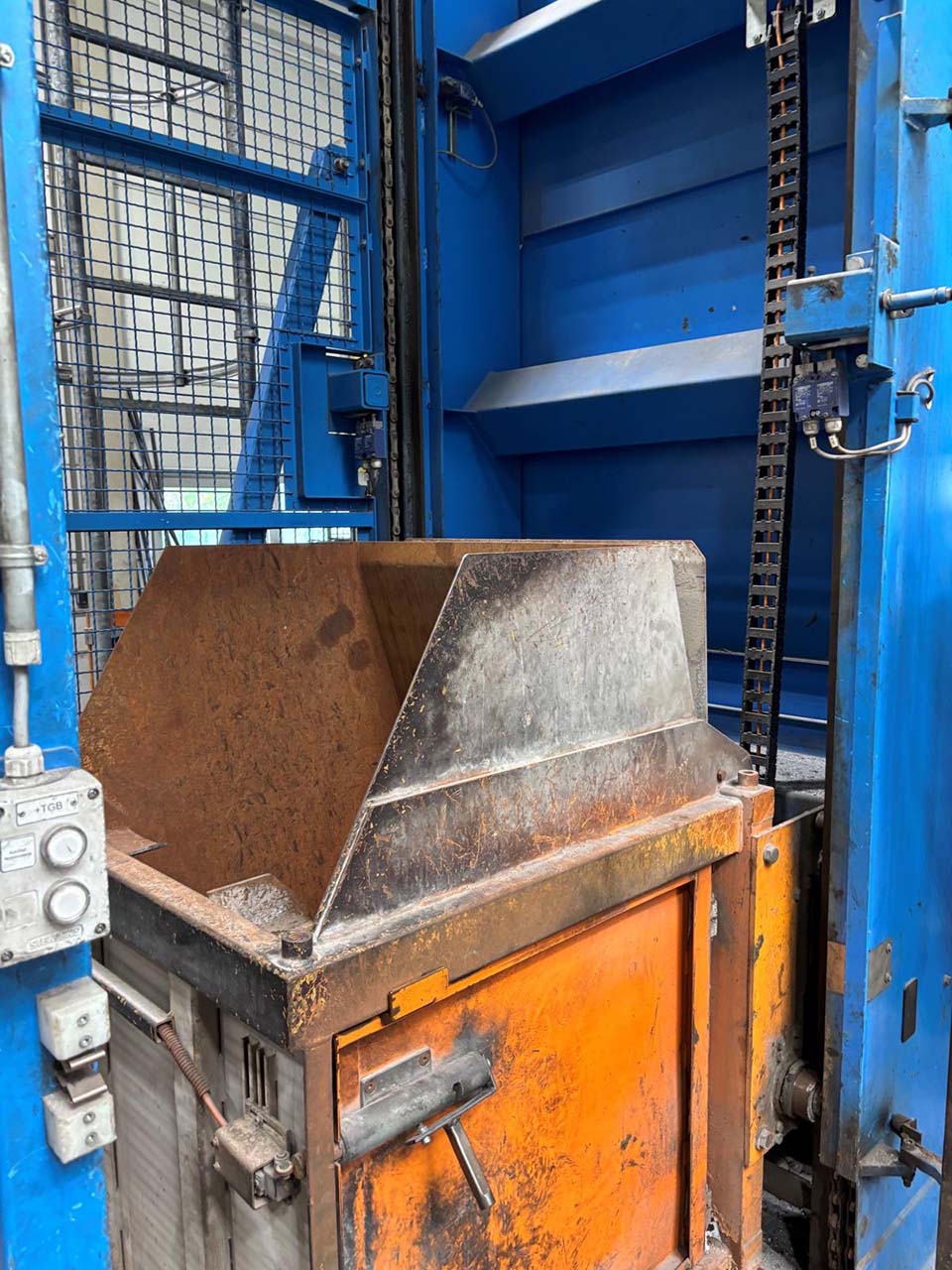 StrikoWestofen MH II-T 3000/2000 G-eg Plus+ smält- och hållugn O1843, begagnad StrikoWestofen MH II-T 3000/2000 G-eg Plus+ smält- och hållugn O1843, begagnad